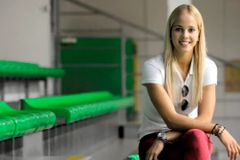 8X thấy phiền khi được mệnh danh ‘cầu thủ bóng rổ đẹp nhất thế giới’