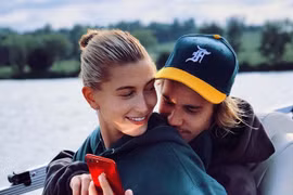 Choáng với tài sản của Justin Bieber và Hailey: Riêng Justin 6000 tỷ