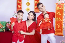 Gái tán tỉnh chồng, vợ Khánh Đơn có cách 'dằn mặt' cực khéo