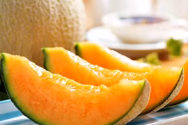 3 loại quả rẻ bèo ở Việt Nam, sang Nhật lại thành cực phẩm