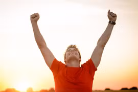 6 lợi ích tuyệt vời nếu bạn tắm nước lạnh mỗi ngày