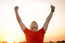 6 lợi ích tuyệt vời nếu bạn tắm nước lạnh mỗi ngày