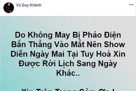 Ca sĩ Vũ Duy Khánh bị pháo điện bắn thẳng vào mắt