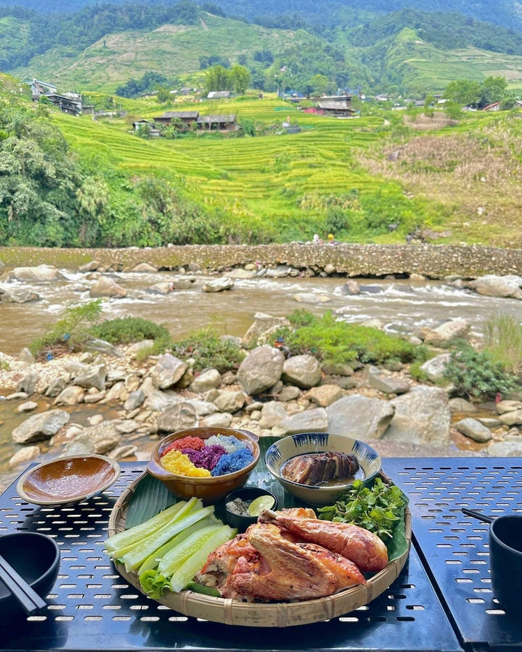 Thưởng thức đặc sản Sa Pa tại view “triệu đô”. Ảnh dulich ga.jpg