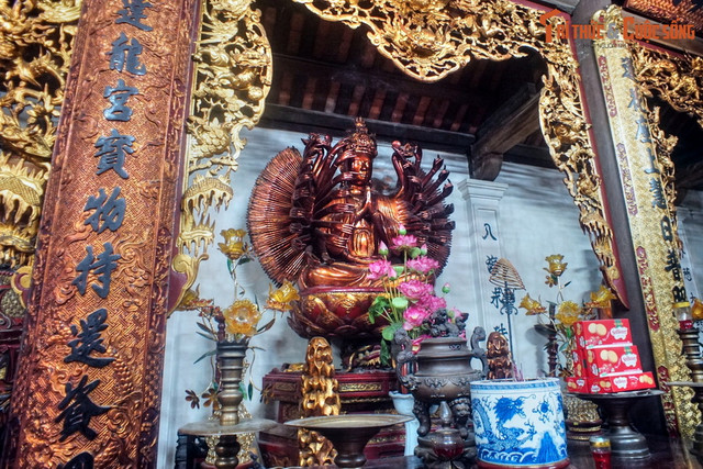 Cận cảnh loạt tượng Phật nghìn mắt nghìn tay trăm tuổi Can canh loat tuong Phat nghin mat nghin tay tram tuoi