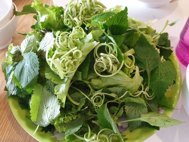 Nhiễm sán lá gan lớn liên quan đến thói quen và cách ăn uống. Ảnh minh họa/Internet