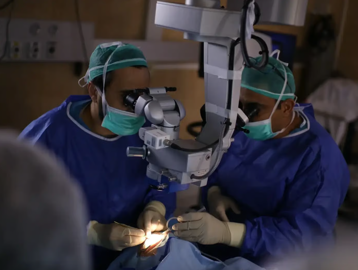 Ca ghép giác mạc in 3D đầu tiên trên người đã mở ra một chương mới cho y học tái tạo. Ảnh: Viện Nhãn khoa Ramb am/ Nguồn daibieunhandan.vn