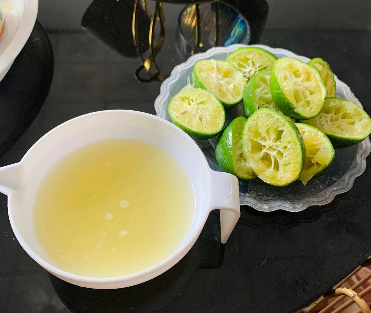 Uống nước chanh sai cách gây nhiều tác hại. Ảnh Minh họa/Nguồn HNM