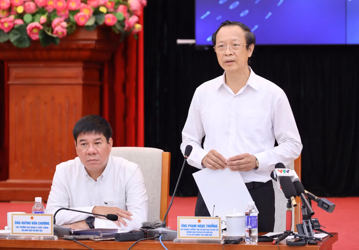 2-6544.jpg