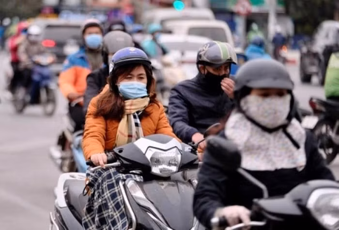 Ngành y tế khuyến cáo người dân hạn chế ra ngoài khi thời tiết quá lạnh ảnh 2