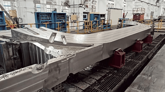 Một bộ phận cấu trúc bằng CHSN01 đang được gia công. image-1920x1080-2025-08-03t192146.png