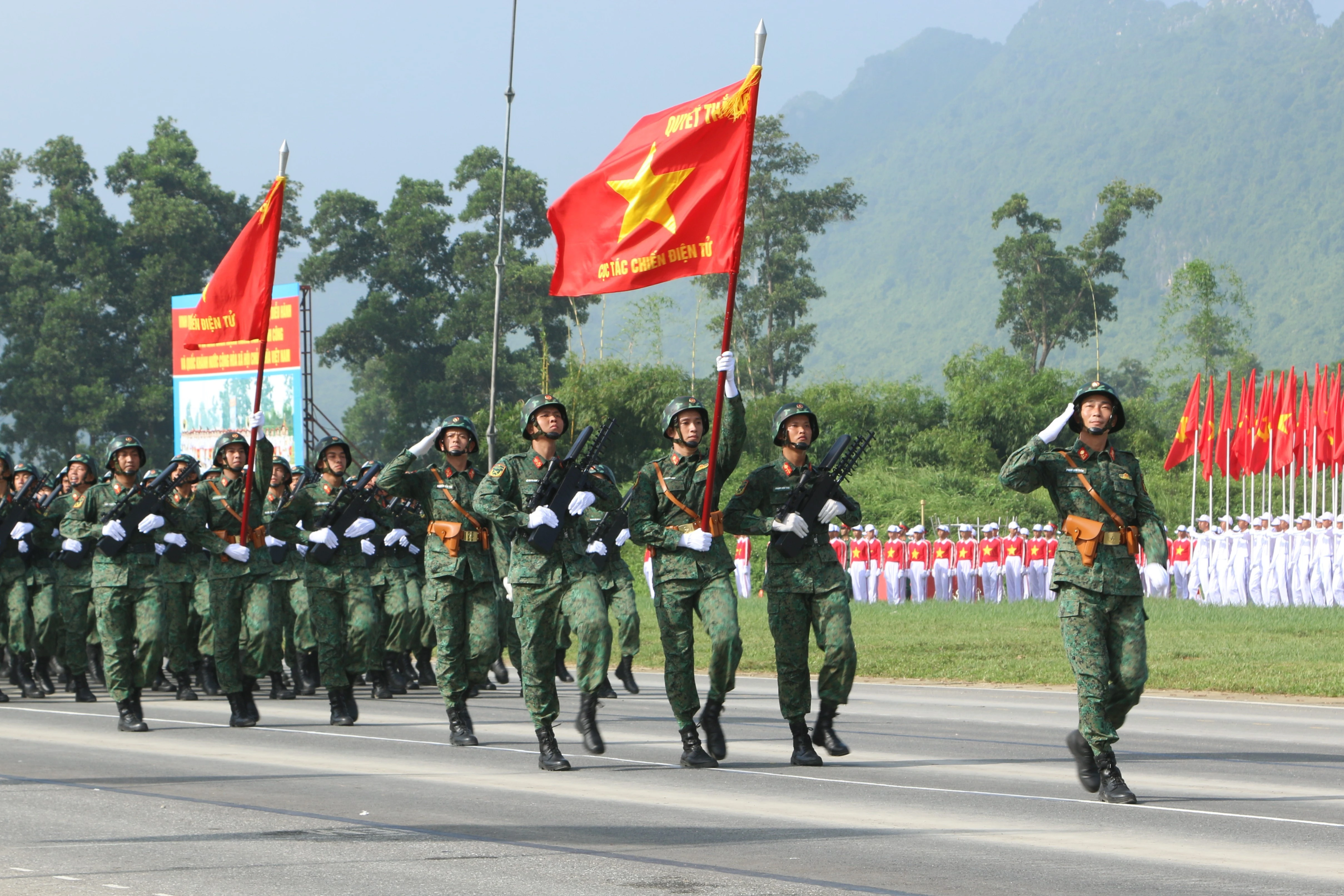 Lực lượng quân đội, công an tổng hợp luyện diễu binh, diễu hành Quốc khánh 2/9