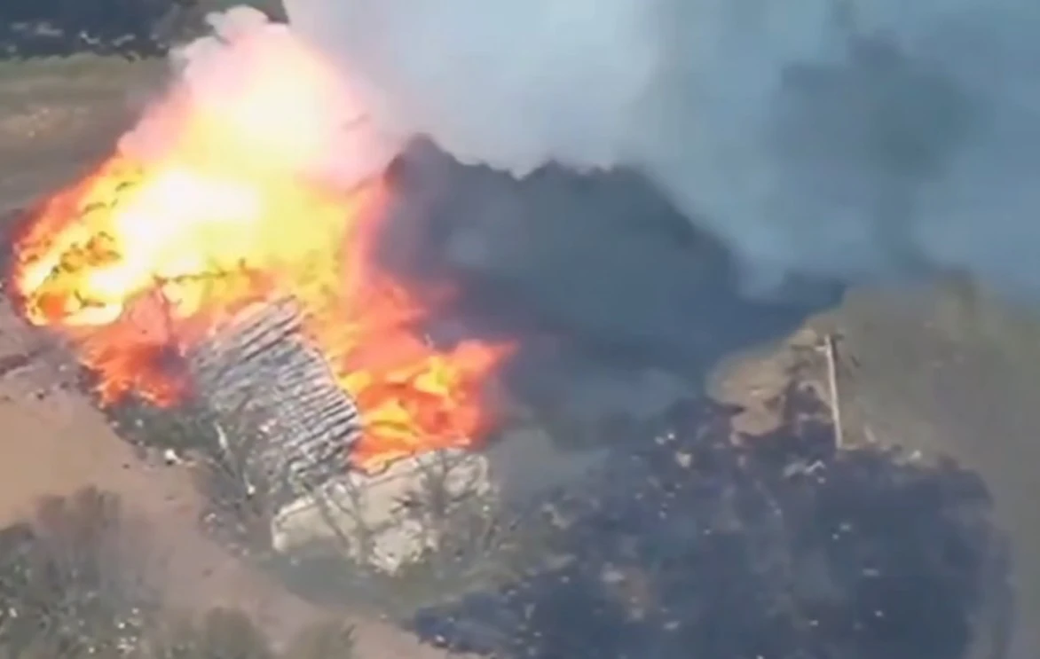 Bom lượn, pháo nhiệt áp của Nga tạo bão lửa ở phía đông Dobropolye