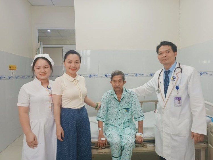 Bệnh nhân bình phục sau mổ - Ảnh BVCC u-sui-tam-vi-1.jpg