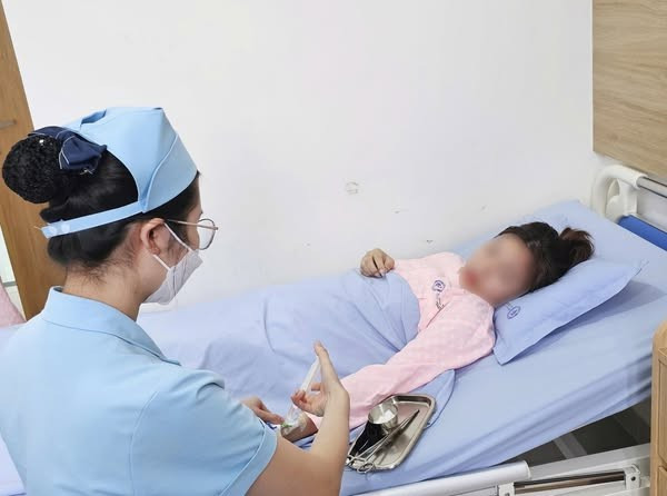 Chăm sóc sản phụ sau phẫu thuật - Ảnh BVCC pha-thai.jpg
