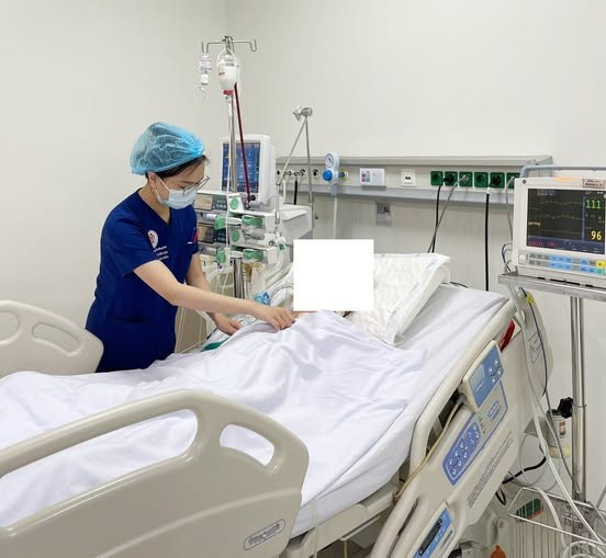 Bệnh nhân nhiễm uốn ván được điều trị tại bệnh viện - Ảnh BVCC uon-van.jpg