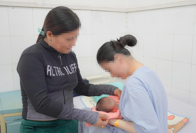 Sản phụ và mẹ - Ảnh BVCC san-phu-3.jpg