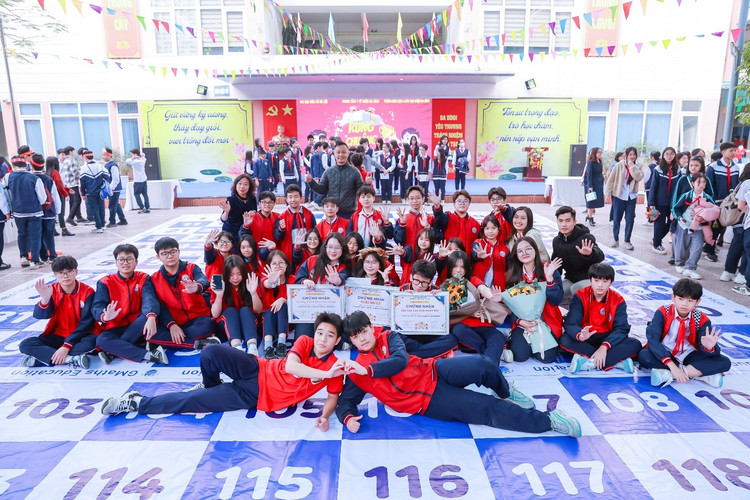 Hội thi Rung chuông vàng tìm hiểu kiến thức Dân số, chăm sóc sức khỏe sinh sản cho vị thành niên, thanh niên tại Hà Nội image-20241227114254-4.jpg