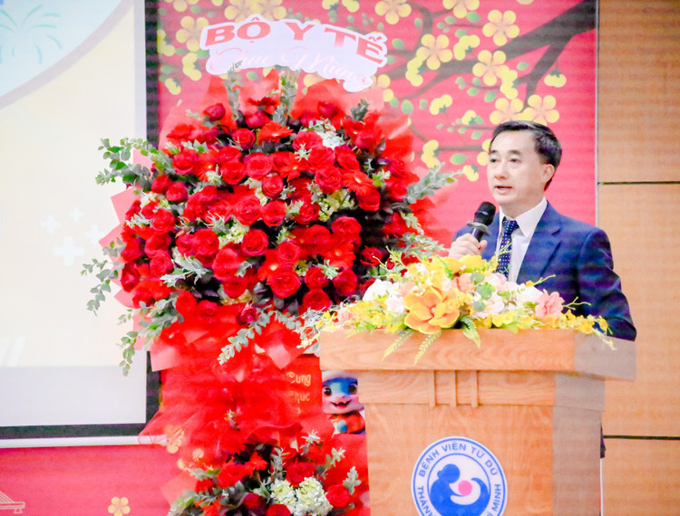 GS.TS Trần Văn Thuấn, Thứ trưởng Bộ Y tế phát biểu tại buổi lễ - Ảnh BVCC 506461926-1114375104055413-4526708894980912584-n.jpg