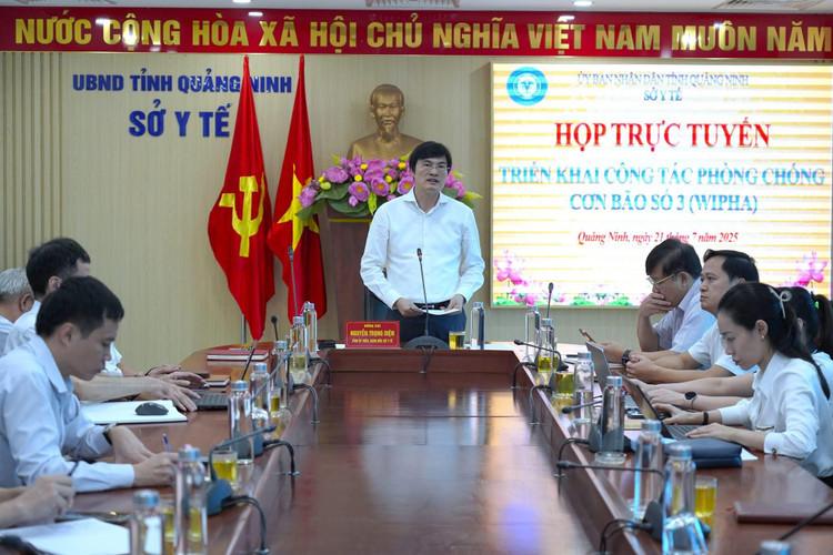Ngành Y tế Quảng Ninh họp trực tuyến chỉ đạo ứng phó bão WIPHA. qn-bao.jpg