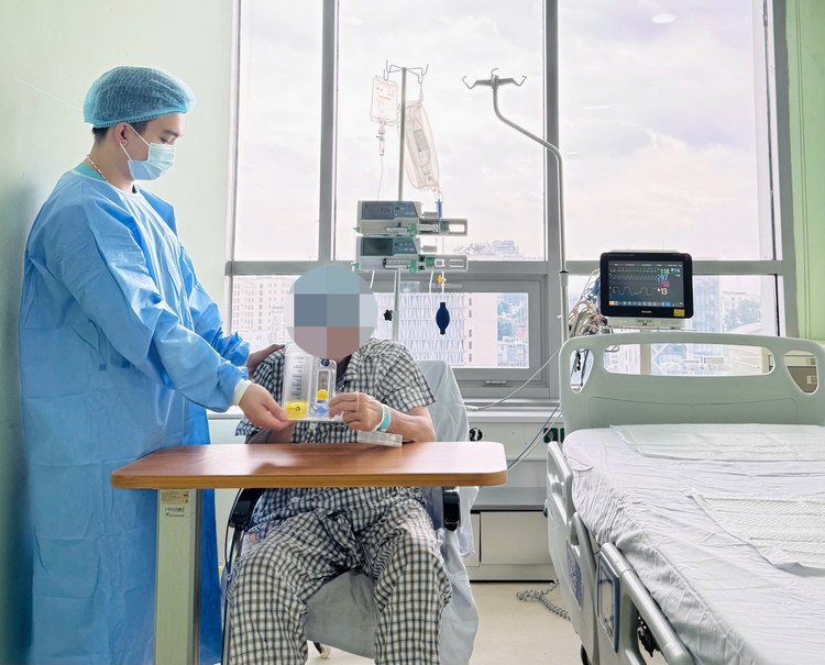Sức khỏe của người hiến và người nhận của các ca ghép đều hồi phục tốt - Ảnh BVCC ghep-gan-3.jpg
