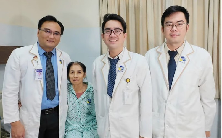 Bệnh nhân đã hồi phục, hết đau sau phẫu thuật - Ảnh BVCC soi-xam-lan.jpg