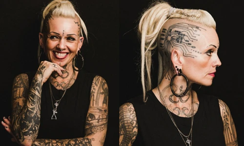 Làm đẹp bá đạo: đeo khuyên chi chít và xăm hình trên mặt