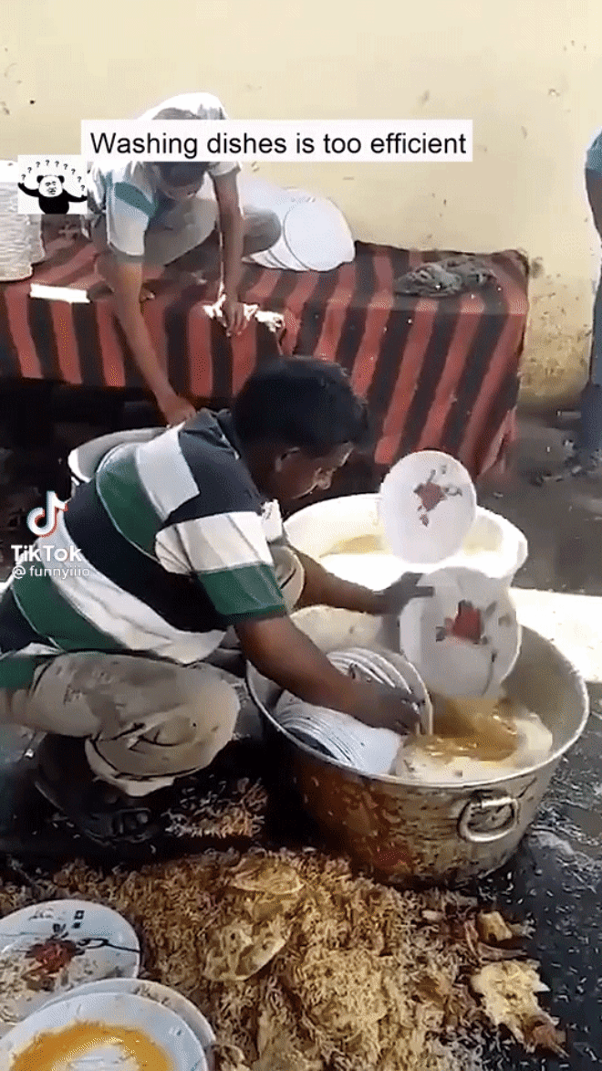 Có kiểu rửa bát nhanh “thần sầu” này, ngày Tết sợ gì vết bẩn ảnh 1