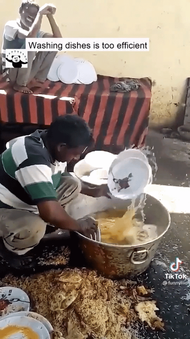 Có kiểu rửa bát nhanh “thần sầu” này, ngày Tết sợ gì vết bẩn ảnh 2