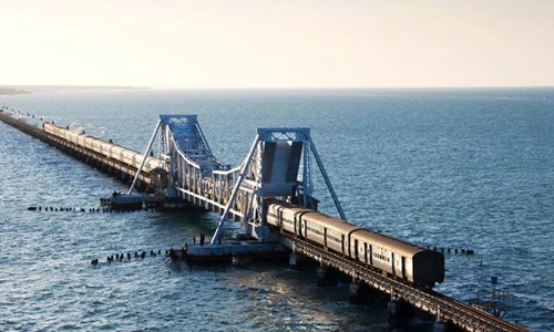 Những cung đường tàu lửa rùng rợn nhất thế giới