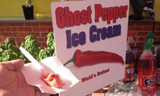 Tận mục món kem ớt ma đang làm dân Mỹ phát cuồng