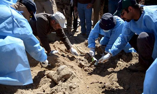 Sự thật ghê người về những ngôi mộ tập thể khủng