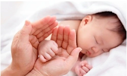 Mẹo làm đẹp da bằng mỹ phẩm trẻ em