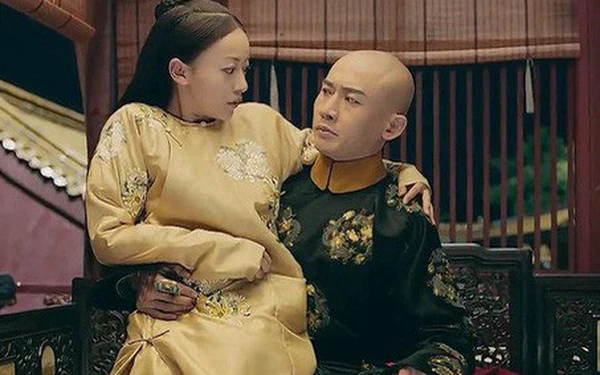 Sự thật hoàng đế bị giám sát các đêm thị tẩm cung nữ