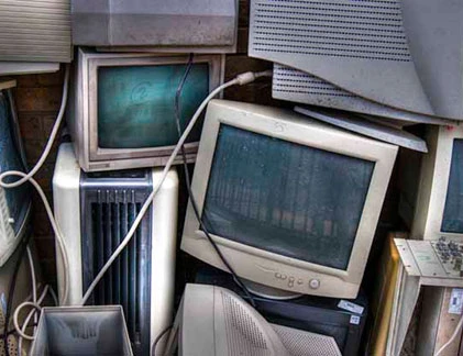 9 việc cần làm trước khi “sang tên” máy tính cũ