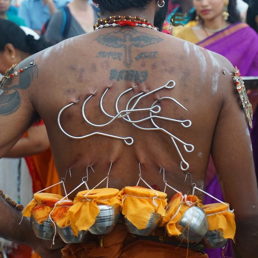 Choáng váng những phong tục "dị" nhất thé giới 