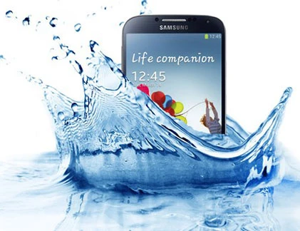 Điểm danh những điện thoại chống nước “siêu khủng”