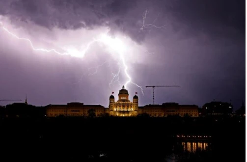 Cận cảnh những “cơn thịnh nộ” đáng sợ của thiên nhiên