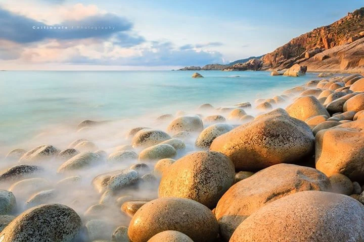 Đẹp ngất ngây đảo Bình Hưng Cam Ranh và bãi đá trứng độc lạ