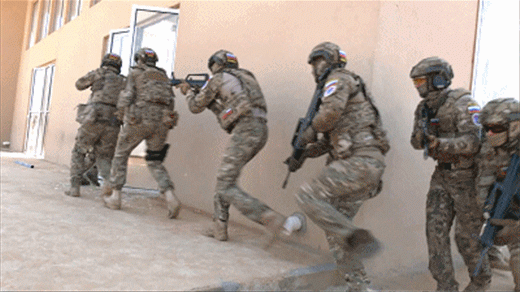 Các nước không thuộc Đông Nam Á tham dự cuộc tập trận chung ASEAN bao gồm Trung Quốc, Nga, New Zealand cùng các quan sát viên được cử tới từ nhiều quốc gia khác trên thế giới. Nguồn ảnh: Sina.