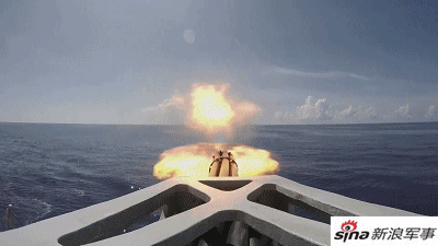 Tầm bắn của Type 730 CIWS vào khoảng 3000 mét, đây chính là hàng phòng thủ cuối cùng của những chiến hạm Trung Quốc khi mà mọi tên lửa đánh chặn của họ đã thất bại trong việc tiêu diệt mục tiêu của đối phương. Nguồn ảnh: Sina.