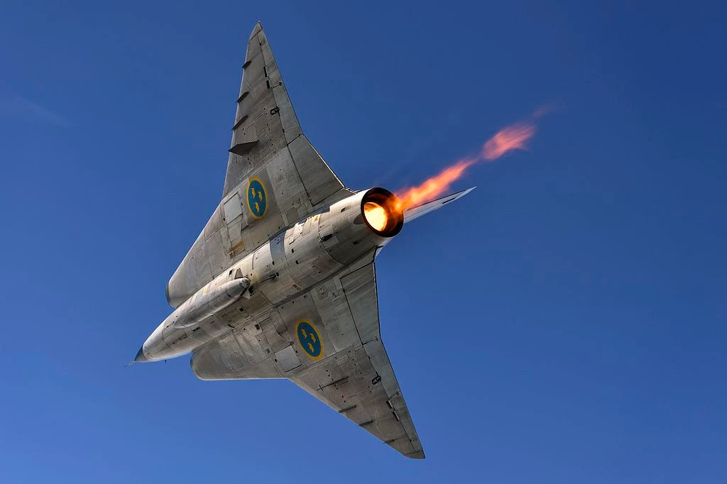 Ngắm chiến đấu cơ cực dị của Thuỵ Điển trong Chiến tranh Lạnh