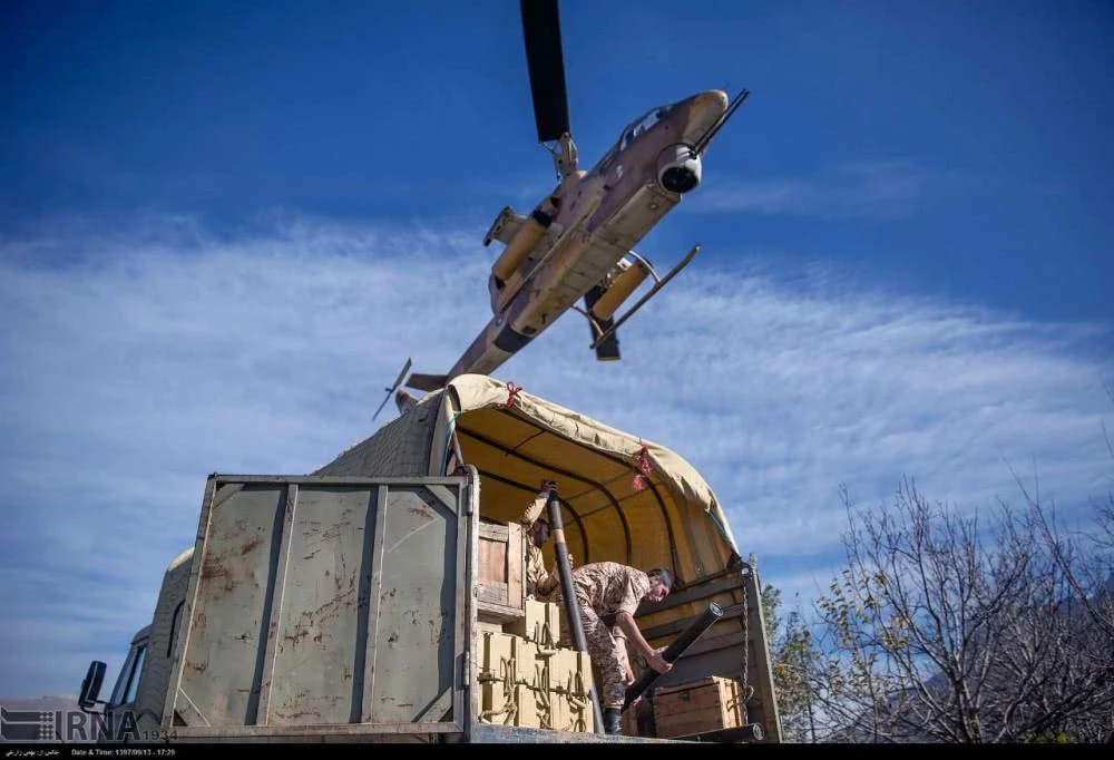 Bị Mỹ cấm vận trực thăng Cobra Iran vẫn bay tốt sau 40 năm