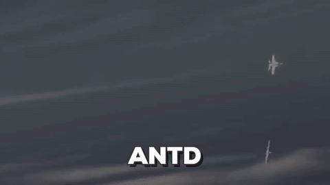 Tập đoàn Boeing từ chối bồi thường cho Australia trong vụ tiêm kích EA-18G nổ động cơ và bị hư hỏng hoàn toàn đầu năm 2018. Điều này khiếnAustraliakhông hài lòng.