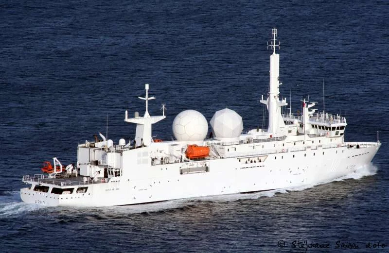 Cận cảnh tàu do thám Pháp đến Syria để “săn” tàu chiến Nga