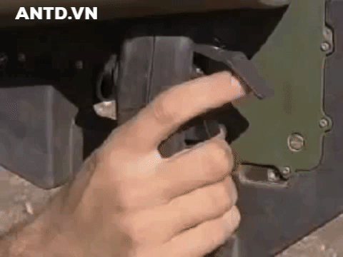 Bãi bỏ quy chế đặc biệt đồng nghĩa với việc khu vực Jammu và Kashmir sẽ áp dụng Hiến pháp và người dân trên cả nước có thể mua đất đai cũng như làm việc trong cơ quan nhà nước tại đây. Hành động của Ấn Độ đã vấp phải sự phản đối mạnh mẽ của Pakistan