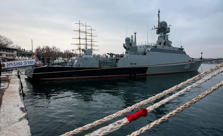 Cận cảnh tàu hộ vệ tên lửa Kalibr mới nhất của Hải quân Nga