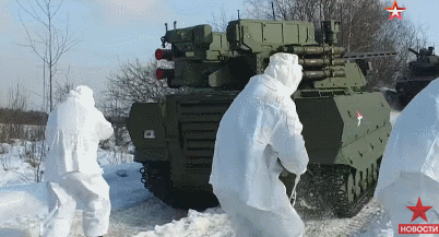 Cùng với đó, khung gầm của robot Uran-9 hay bị hỏng vặt và không vượt qua được các chướng ngại vật đơn giản. Về hỏa lực, pháo 2A72 cỡ 30 mm hoạt động không đảm bảo khi có tới 6 lần kẹt đạn, tên lửa chống tăng bắn không đúng lúc (chậm hoặc sớm, 8 trường hợp), kính ngắm ảnh nhiệt hỏng 2 lần.