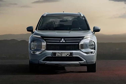 Mitsubishi Outlander PHEV 2026 từ 1,1 tỷ đồng "ăn xăng" chỉ 1,5 lít/100km