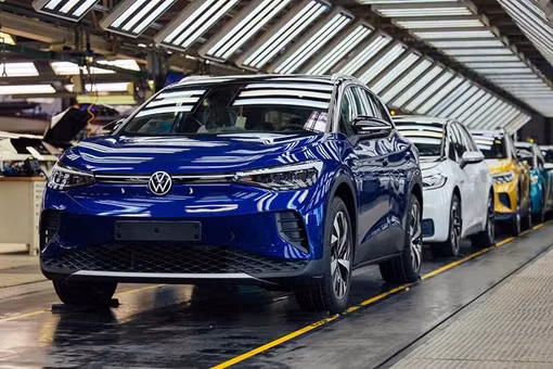 Gần 100.000 xe điện Volkswagen bị triệu hồi toàn cầu vì lỗi pin